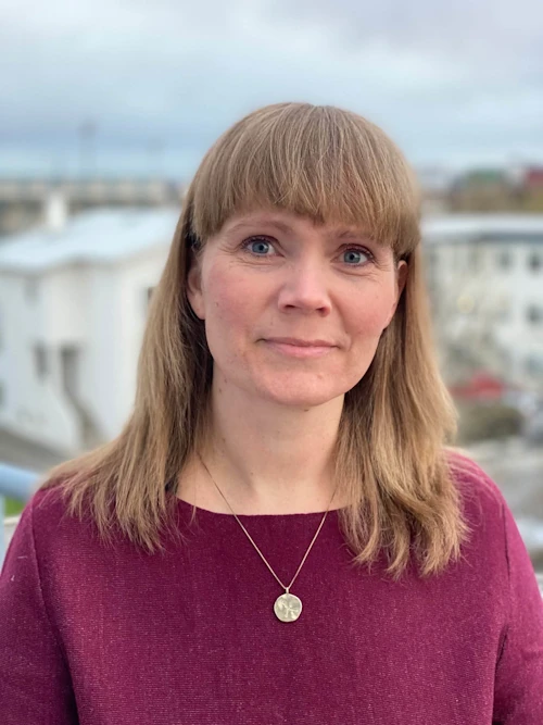 Margrét Guðnadóttir.