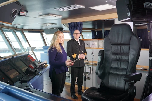 Áslaug Arna Sigurbjörnsdóttir, dómsmálaráðherra og Georg Lárusson, forstjóri Landhelgisgæslunnar kynna áform um kaup á nýju varðskipi.