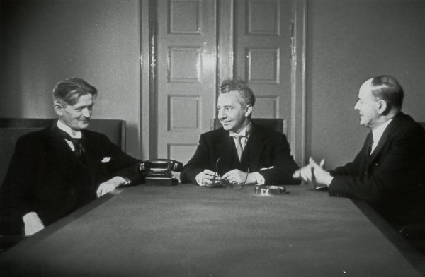 Fyrsta ráðuneyti Ólafs Thors 16. maí 1942 Fyrsta ráðuneyti Ólafs Thors 16. maí 1942
